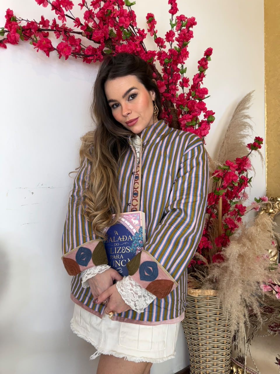 Jaqueta Suzani Veludo Bordada Rosa - Imagem 13