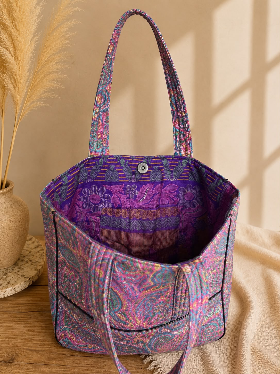 Bolsa Matelassê Dupla Face Roxo Cashmere - Imagem 2