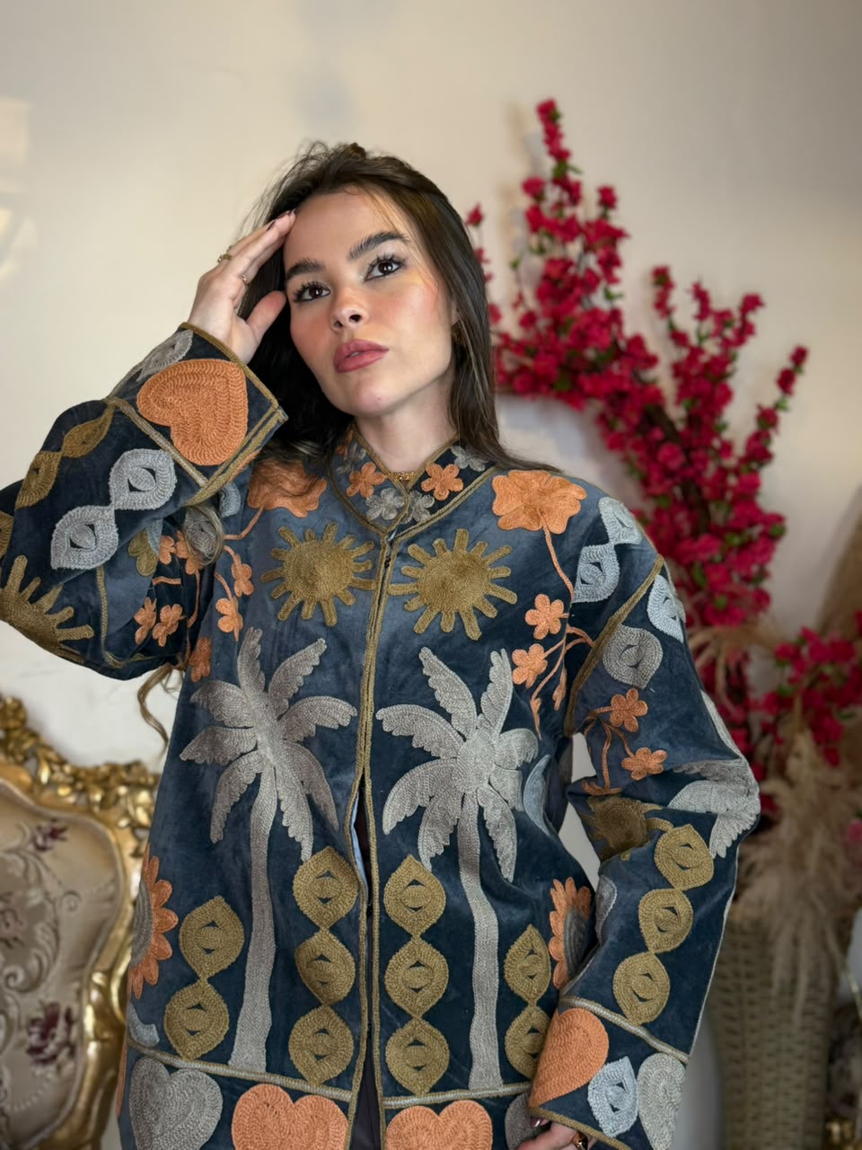 Jaqueta Suzani Veludo Cinza e laranja