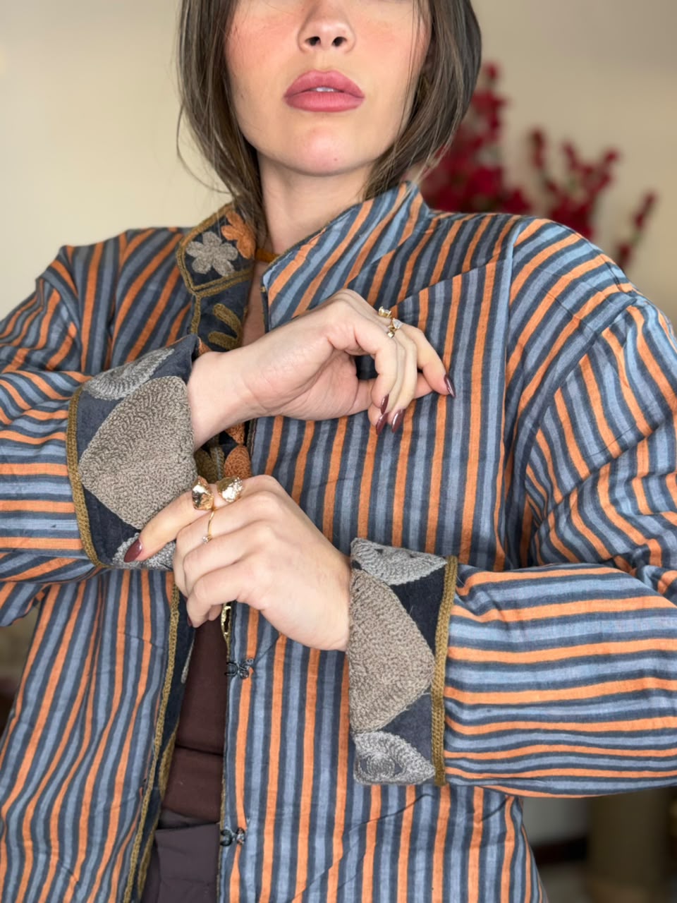 Jaqueta Suzani Veludo Cinza e laranja - Imagem 7